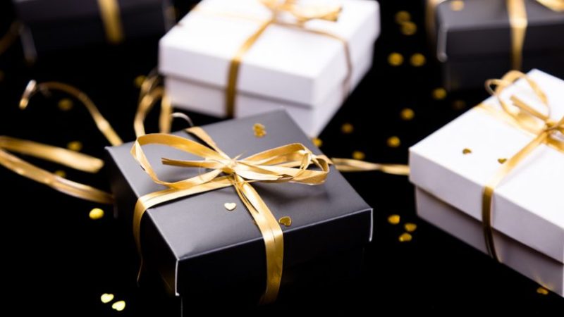 Les avantages d’offrir des cadeaux d’affaires