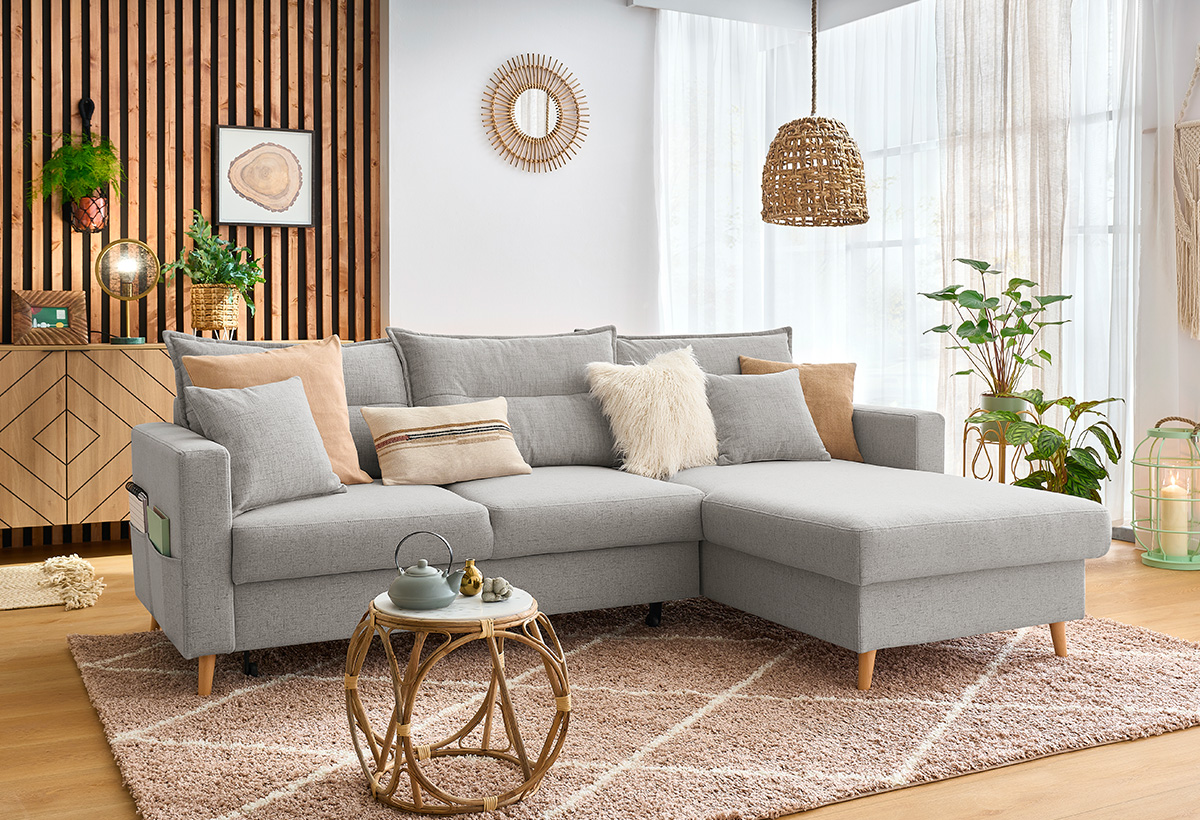 Bois clair et lignes épurées : les secrets d’un intérieur lumineux